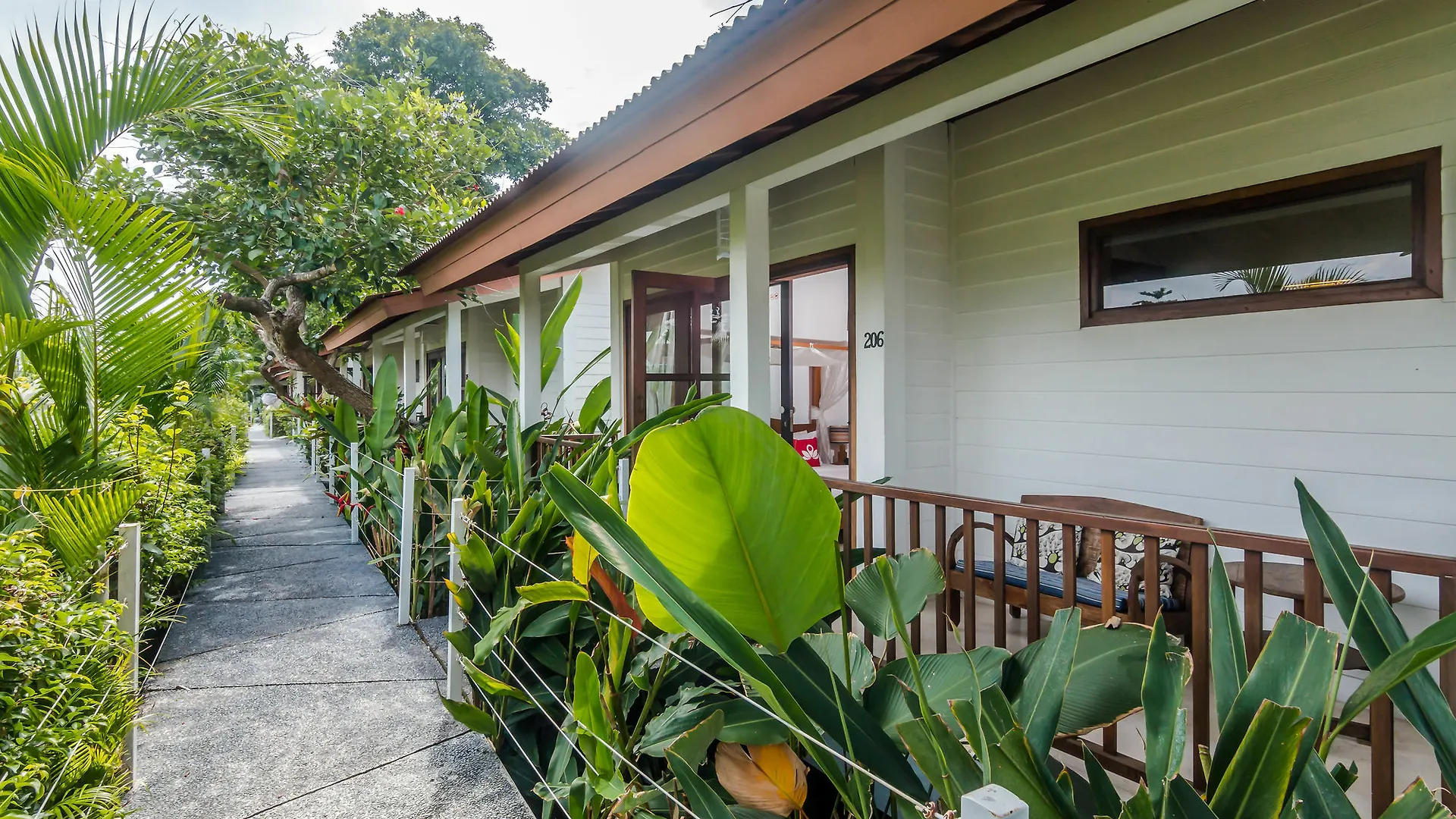 *** 招待所 Zen Rooms Seminyak Kunti Nuansa 印尼