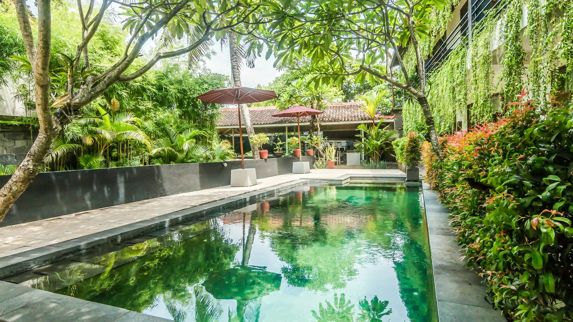Zen Rooms Seminyak Kunti Nuansa 招待所 塞米亚克